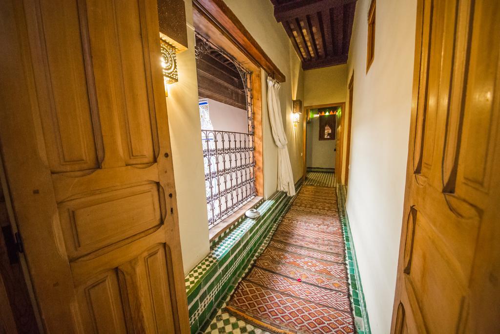 Dar Victoria Hotel Фес Екстериор снимка