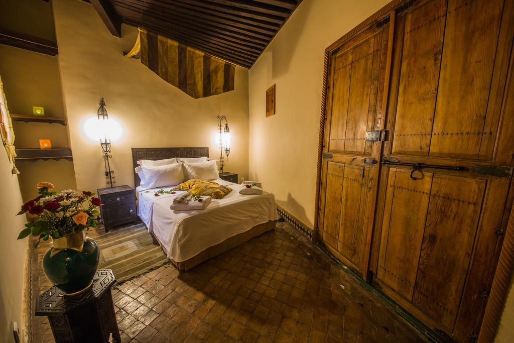 Dar Victoria Hotel Фес Екстериор снимка
