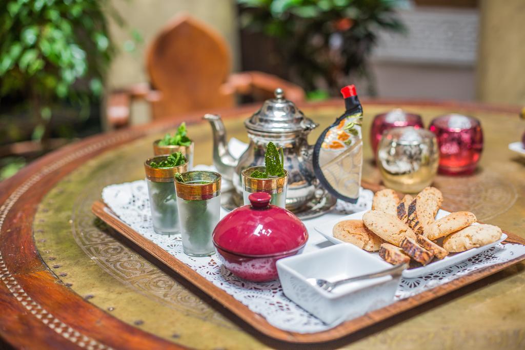 Dar Victoria Hotel Фес Екстериор снимка
