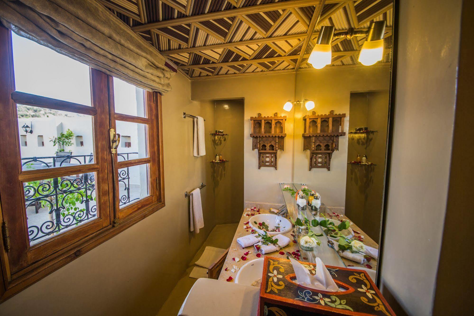 Dar Victoria Hotel Фес Екстериор снимка